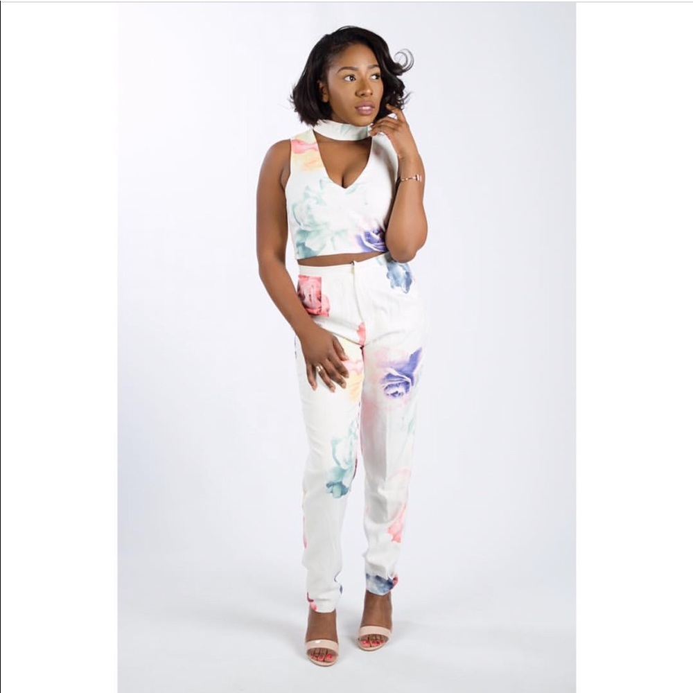 2 piece Floral Set